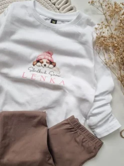 Beżowo biała piżama dziecięca piesek na chmurce