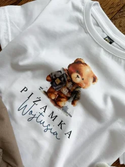 Beżowo biała piżama dziecięca z nadrukiem misia + imię