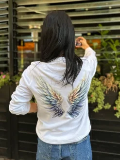 Bluza damska biała z nadrukiem skrzydeł