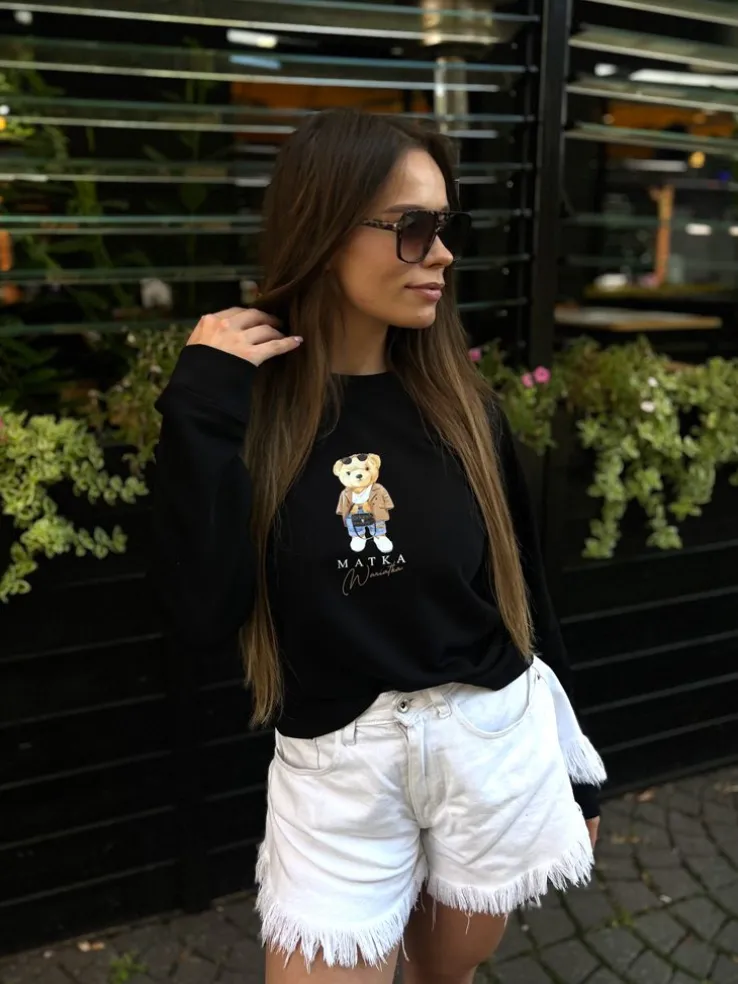 Bluza damska czarna z nadrukiem misia