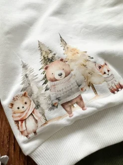 Bluza dziecięca z nadrukiem zwierzątek z choinkami
