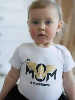 Body/koszulka z nadrukiem my mom is a superhero