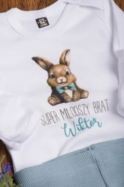 Body/koszulka z zajączkiem super młodszy/a brat/siostra
