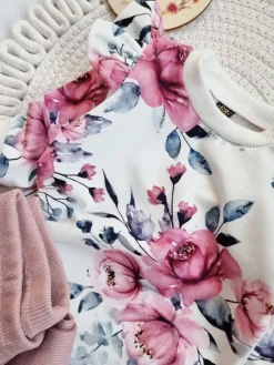 Body z falbankami w niebiesko-różowe kwiaty długi rękaw