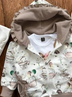 Dziewczęcy dres myszka w filiżance rozmiar 110