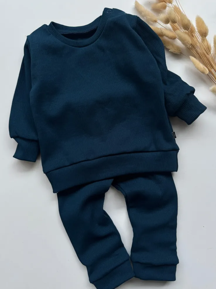 Granatowy komplet prążkowany (bluza + getry) rozmiar 74