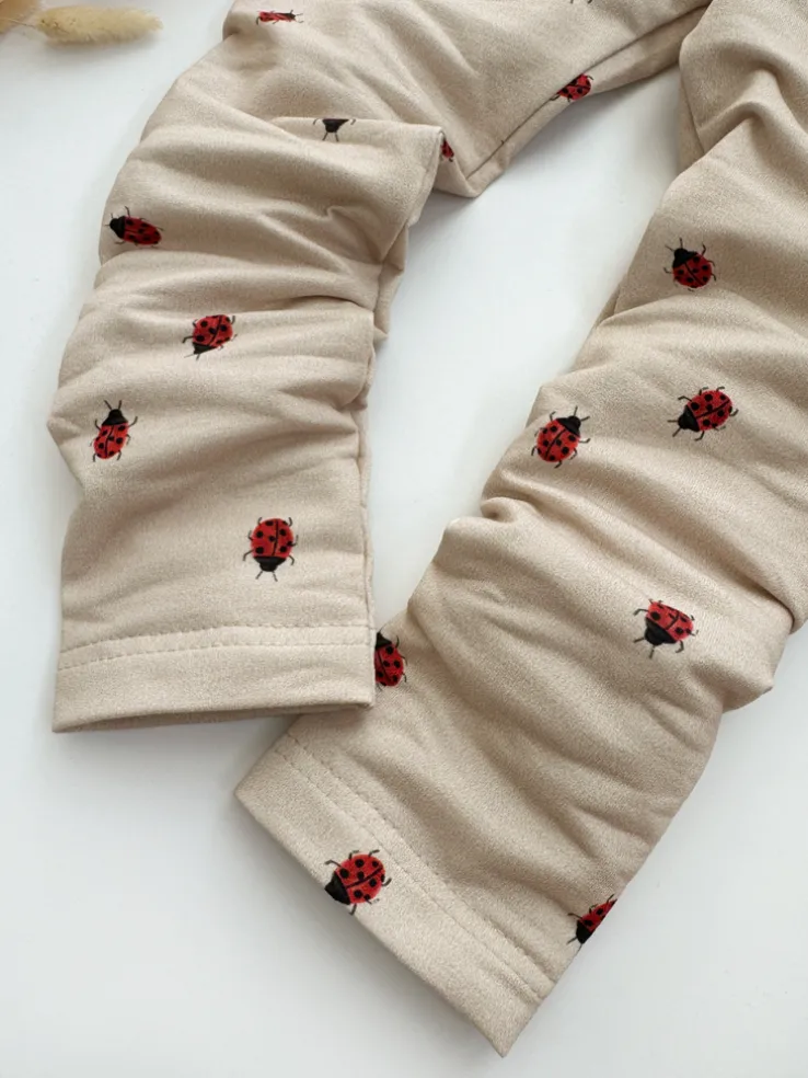 Komplet dla dziecka mała biedroneczka (koszulka + legginsy)