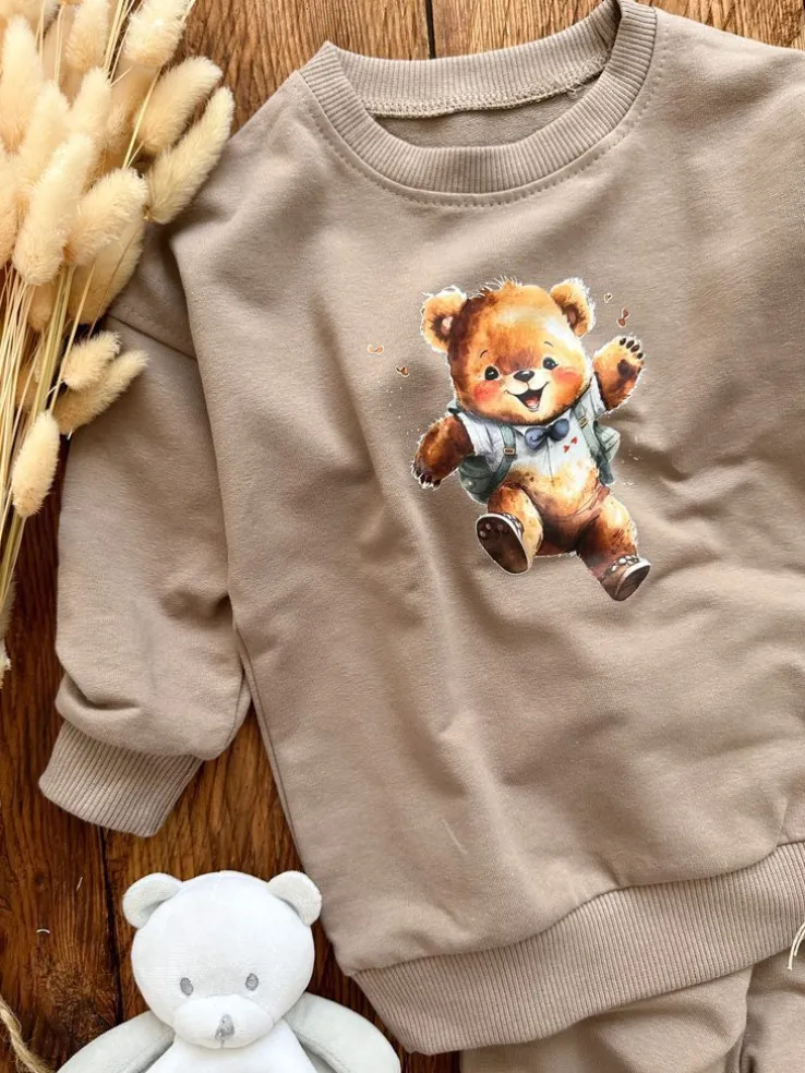 Komplet dla dziecka z nadrukiem misia (bluza + spodnie)