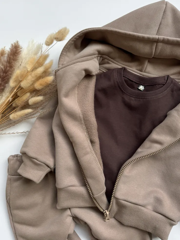 Komplet dresowy dla dziecka kawowy (bluza + spodnie)