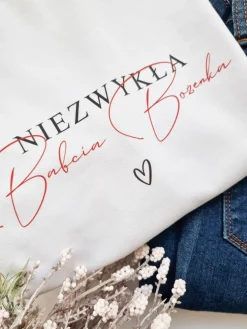 Koszulka damska z nadrukiem niezwykła Babcia