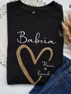 Koszulka dla babci z nadrukiem serca z imionami wnuków