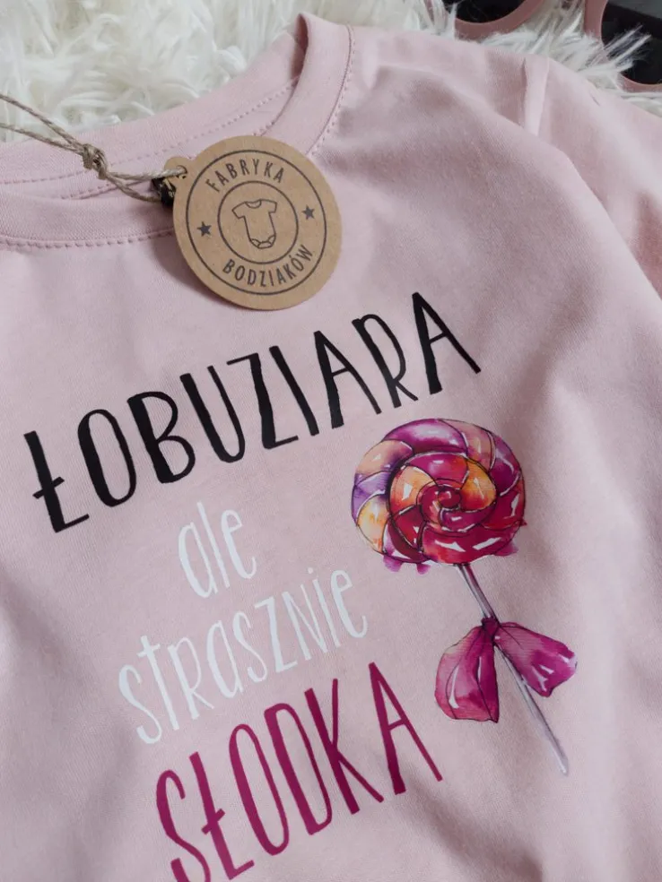 Koszulka dziecięca z nadrukiem strasznie słodka