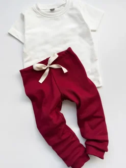 Legginsy niemowlęce prążkowane czerwone