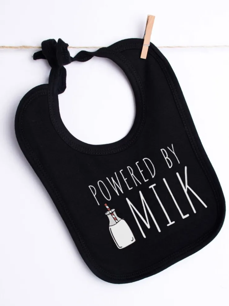 Śliniak dla niemowląt z nadrukiem powered by milk
