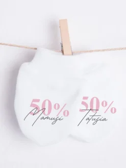 Niedrapki niemowlęce z nadrukiem 50% mamusi 50% tatusia