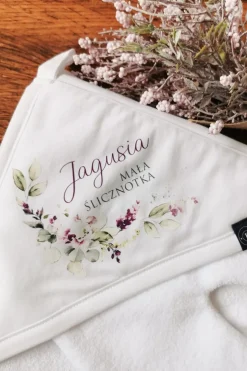 Okrycie kąpielowe z imieniem mała ślicznotka