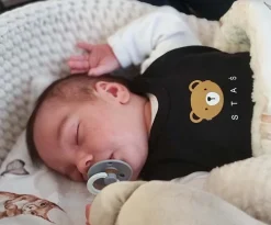 Śpiochy niemowlęce z misiem i imieniem dziecka + kaftanik