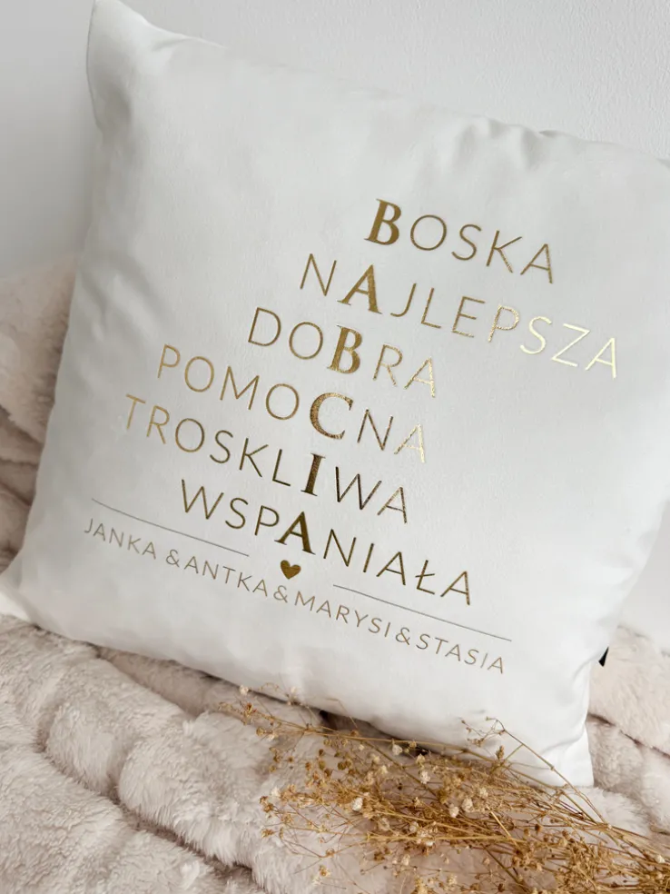 Poduszka welurowa z nadrukiem Babcia-krzyżówka
