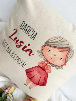 Poduszka z nadrukiem Babcia jest najlepsza + imię