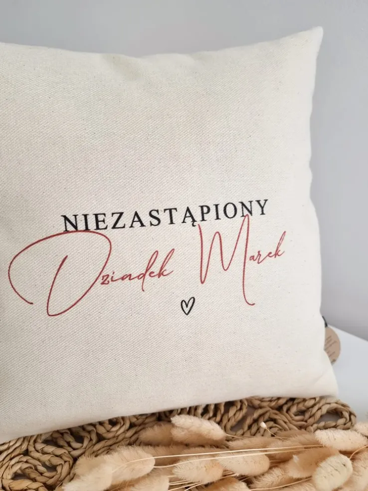 Poduszka z nadrukiem niezastąpiony Dziadek