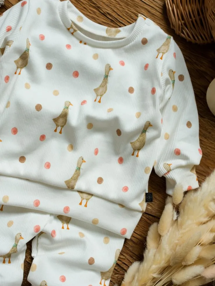 Prążkowany komplet gąski (bluza + spodnie)