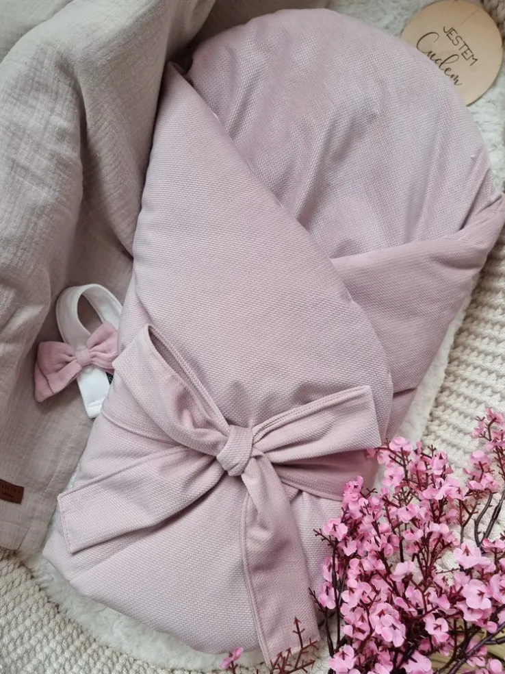 Rożek niemowlęcy usztywniany velvet brudny róż