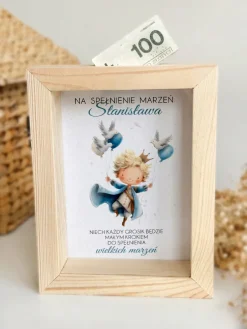 Skarbonka dla chłopca w dniu Komunii Świętej