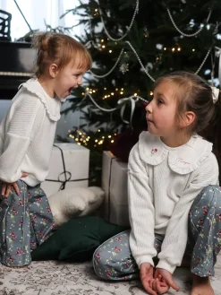 Sweter dziecięcy ecru