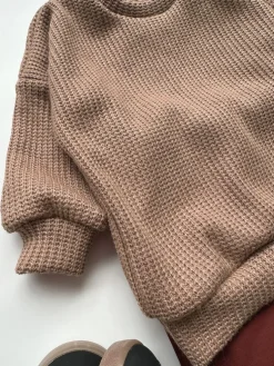 Sweter dziecięcy kawowy