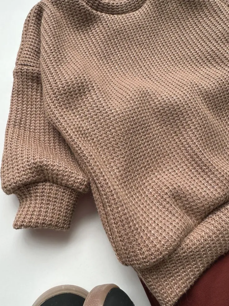 Sweter dziecięcy kawowy