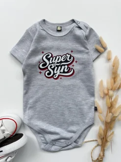 Szare body niemowlęce z nadrukiem super syn/super córka