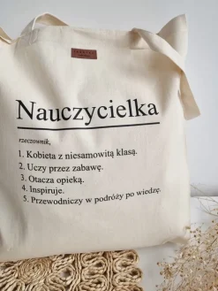 Torba z nadrukiem Nauczycielka – definicja