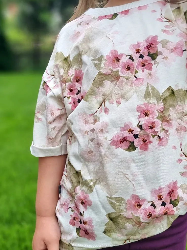 T-shirt dziecięcy letni ogród