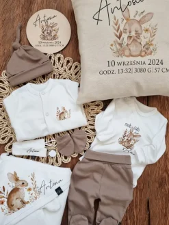 Zestaw wyprawkowy zajączek na łące
